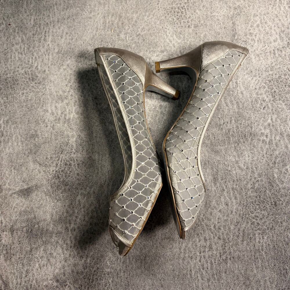 Adrianna Papell Silver Mesh Peep Toe Heels - Picture 3 of 5